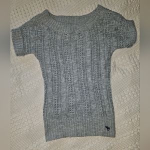 Abercrombie and Fitch crochet knit like short sleeve sweater sz medium